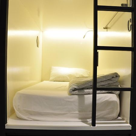 Beary Nice Pod Hostel Singapura Exterior foto